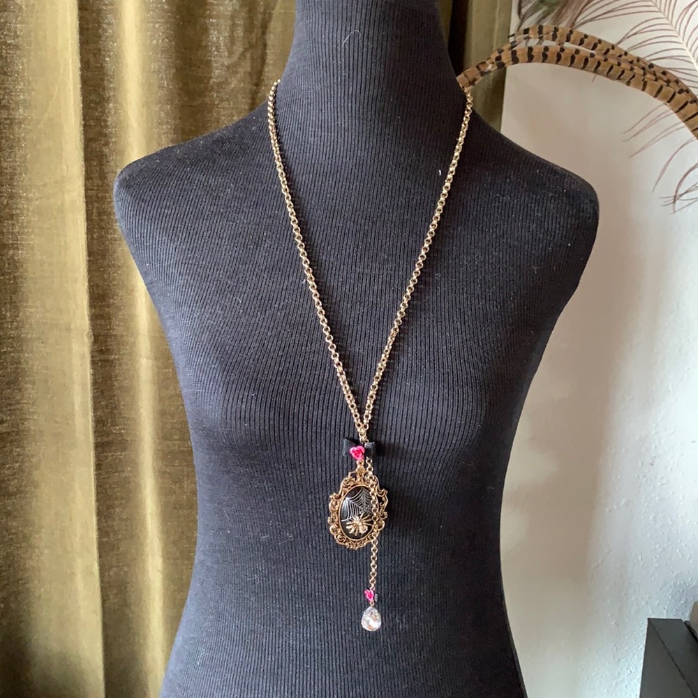 Betsey Johnson spiderweb necklace
